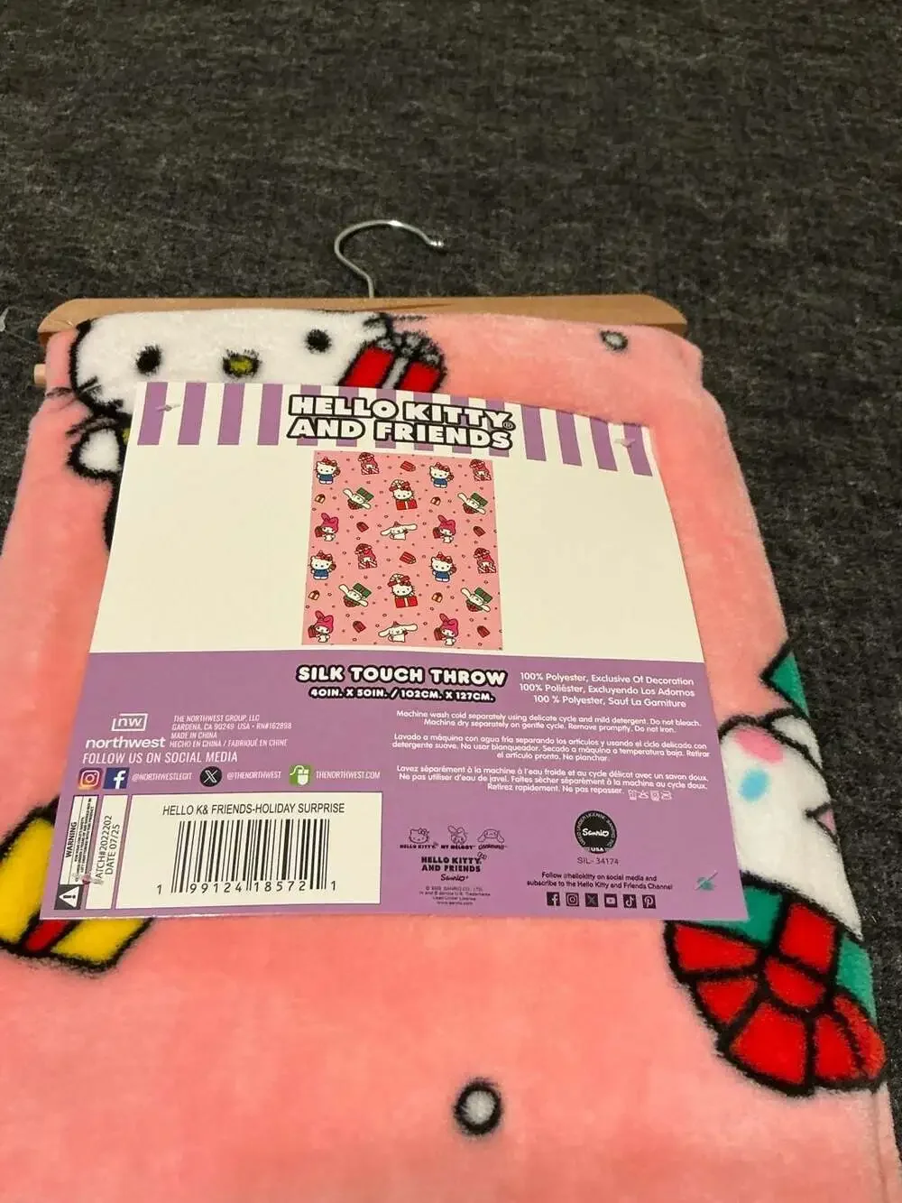 The Northwest Group Hello Kitty and Friends Holiday Surprise Silk Touch